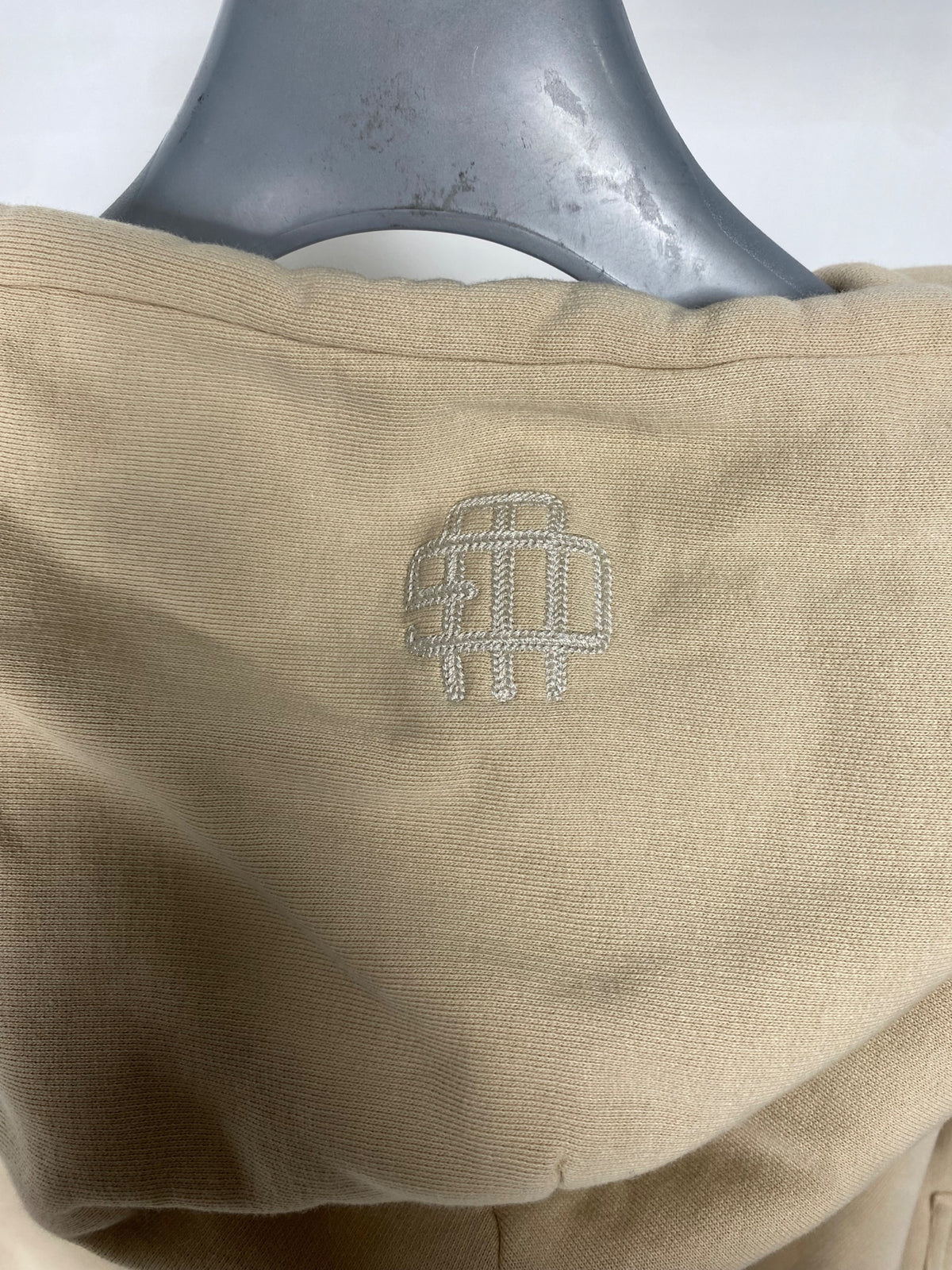 Sportswear Garment Workshop M Crema