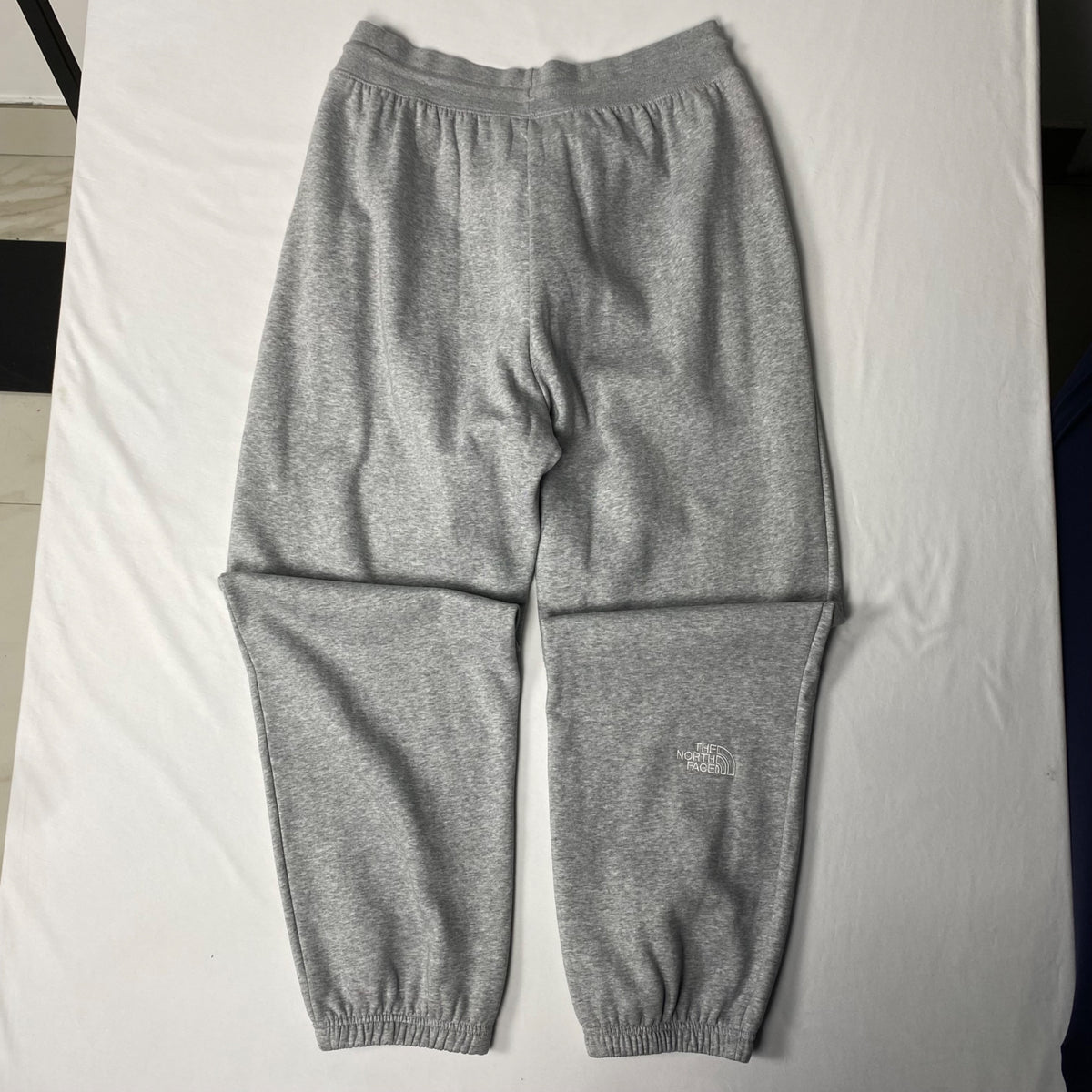 Pantaloni The North face L Grigio