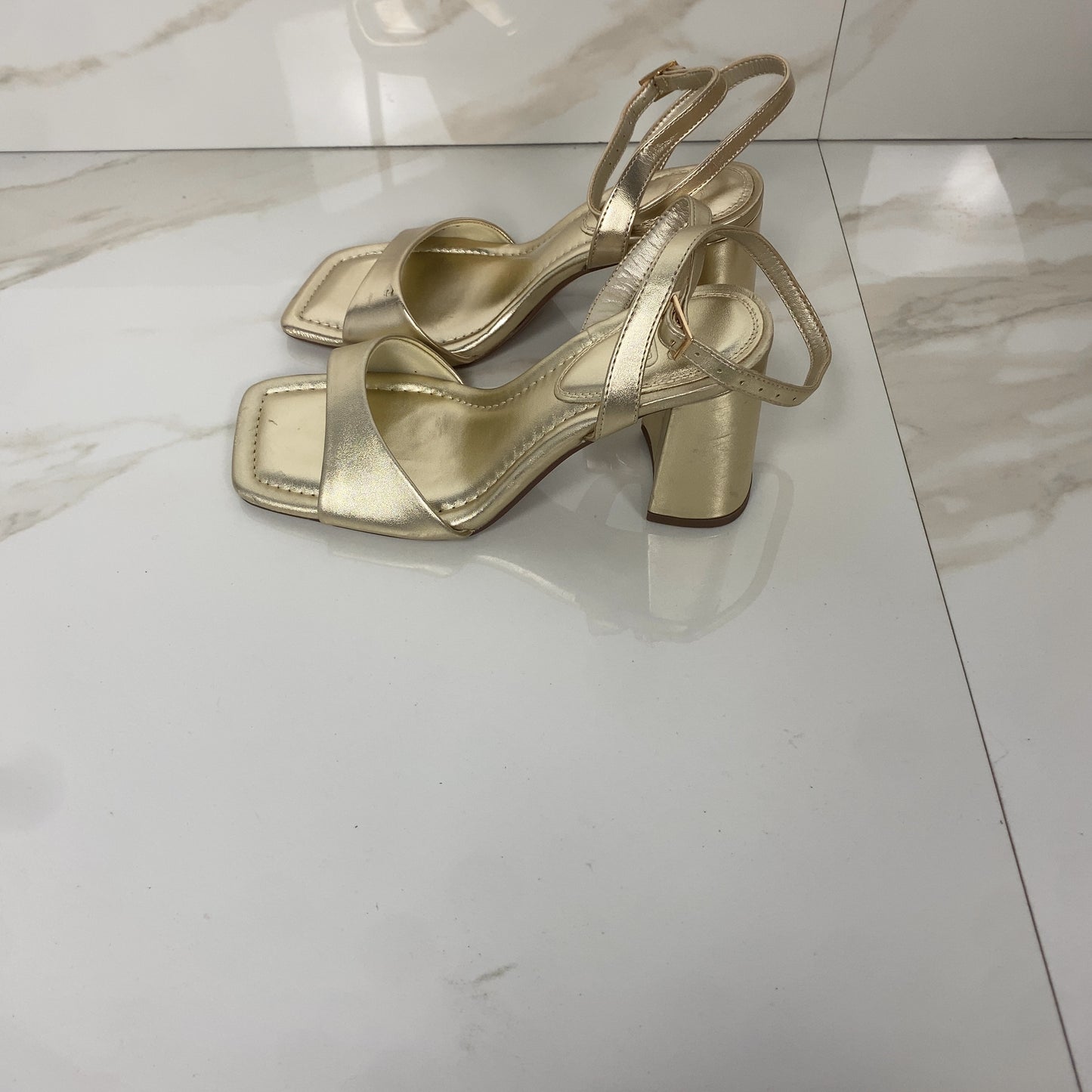 Tacchi Asos 37 Oro