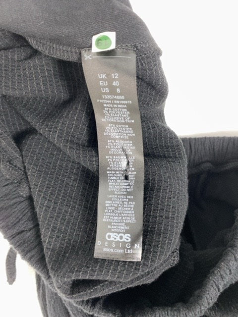 Pantaloni asos