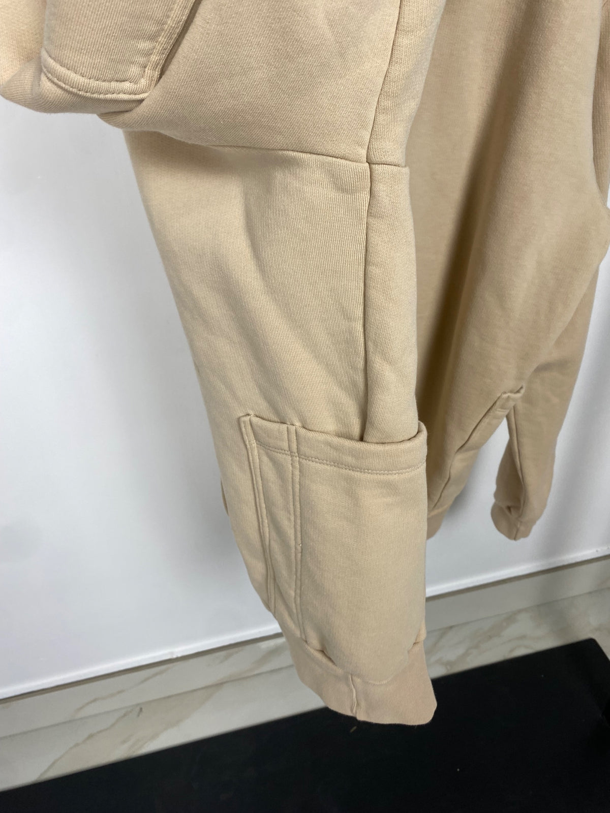 Sportswear Garment Workshop M Crema
