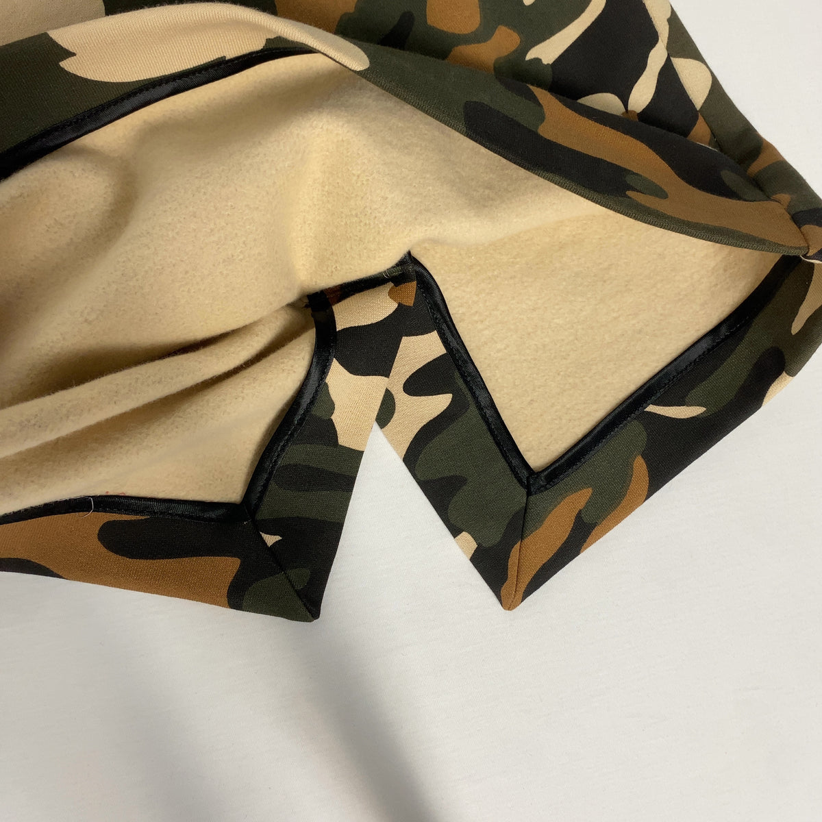 Gonna L’artisien S Camouflage