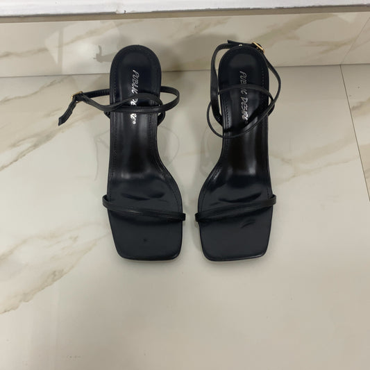 Tacchi Public Desire 38/39 Nero
