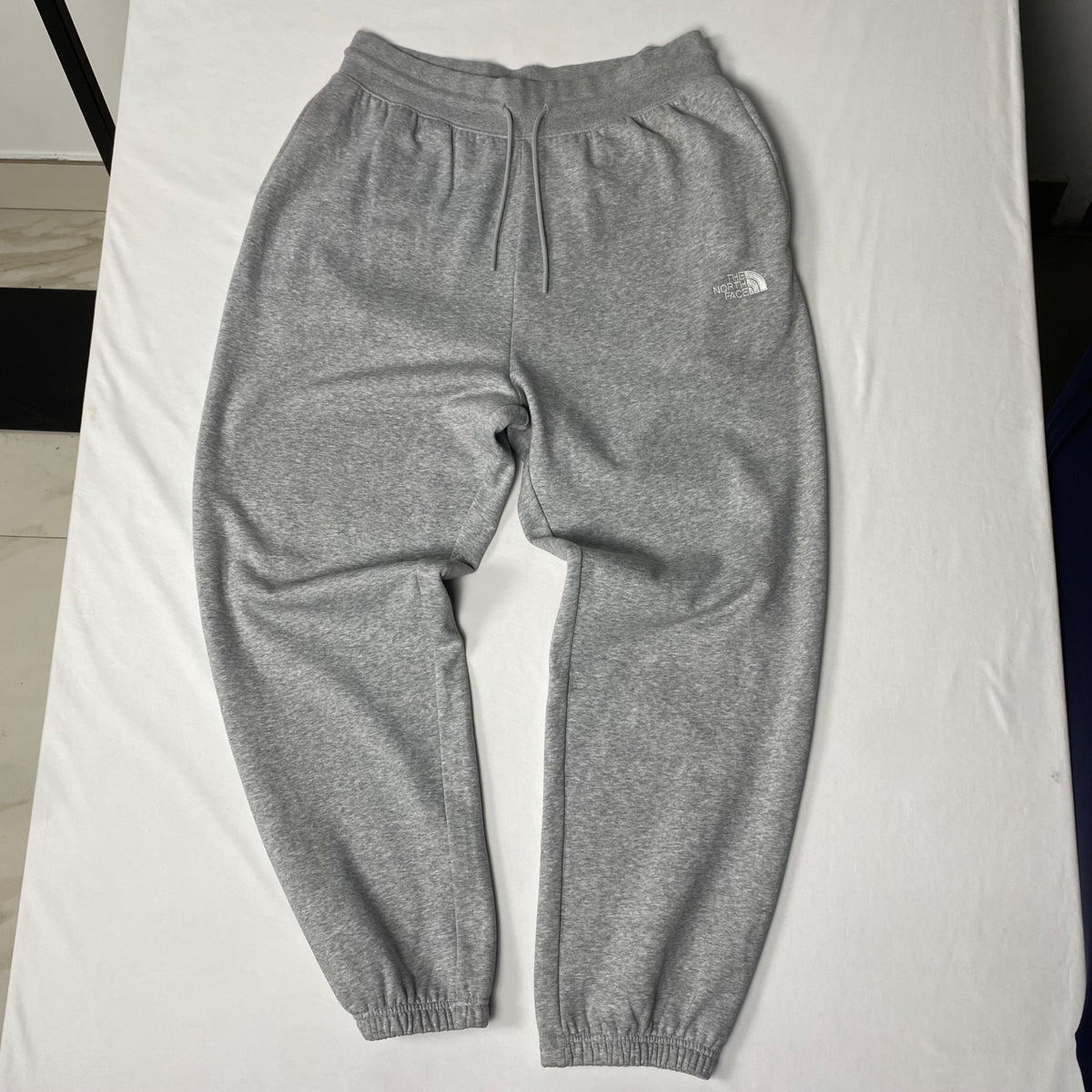 Pantaloni The North face L Grigio